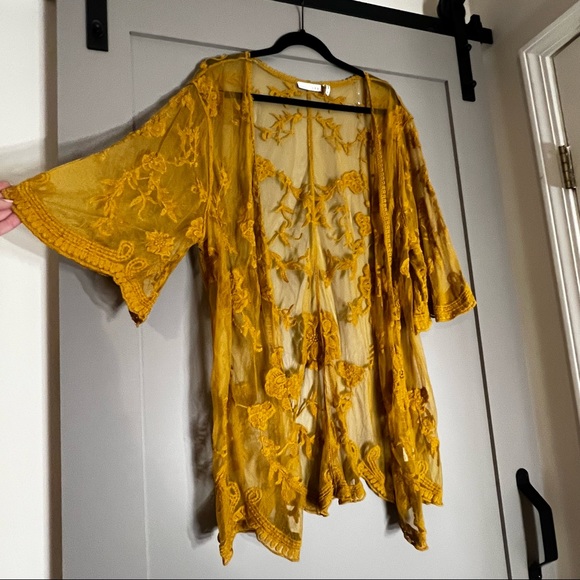Lightly Worn Ashley Lace Kimono in mustard by LUQ in XL🌞 - Picture 2 of 14